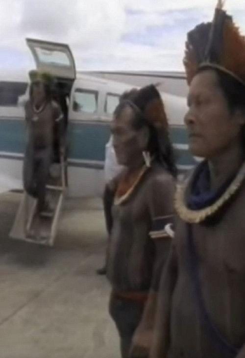 The Kayapo: Out of the Forest