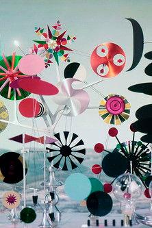 Solar Do-Nothing Machine